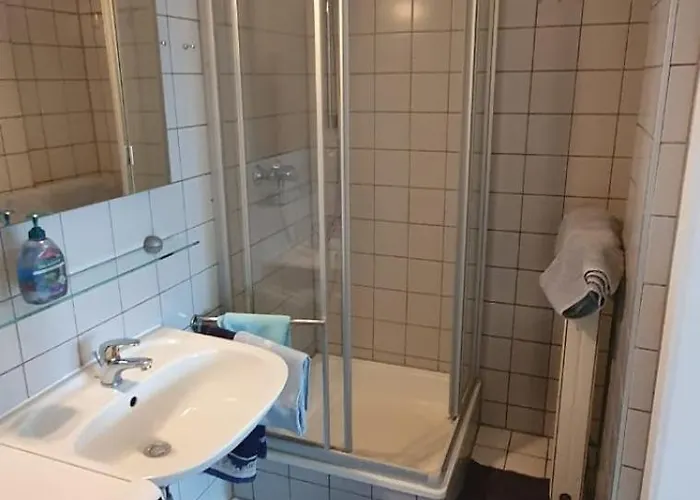 Victorias 3 Apartment